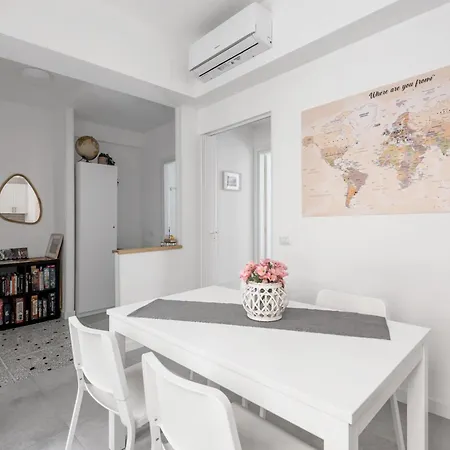 Apartment Porta Furba Rome